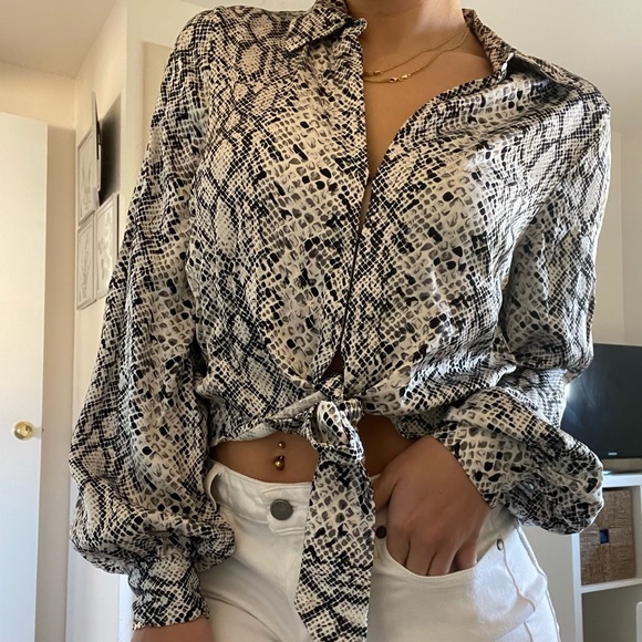 Good American Tops - Good American blouse!